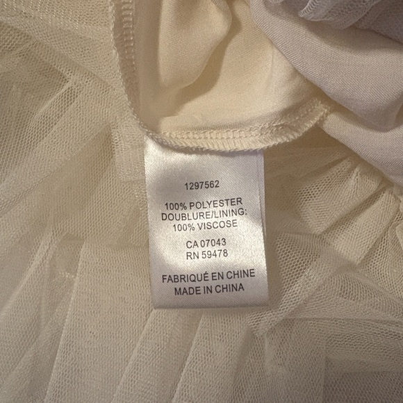 cupcakes & cashmere Cream Layered Maxi Skirt - Picture 7 of 7